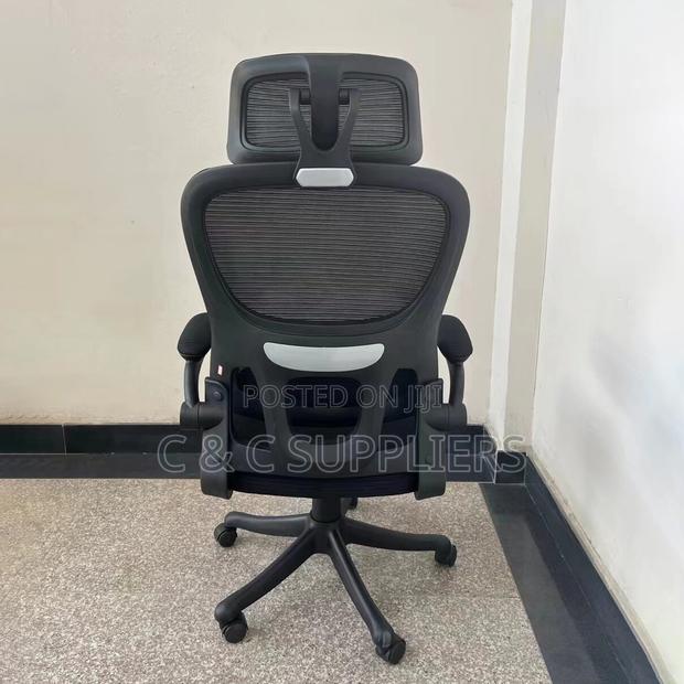 Study Ergonomic Chair With Flip Armrest - thumbnail 3