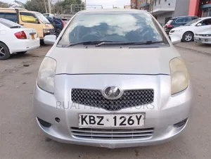 Toyota Vitz 2007 Purple
