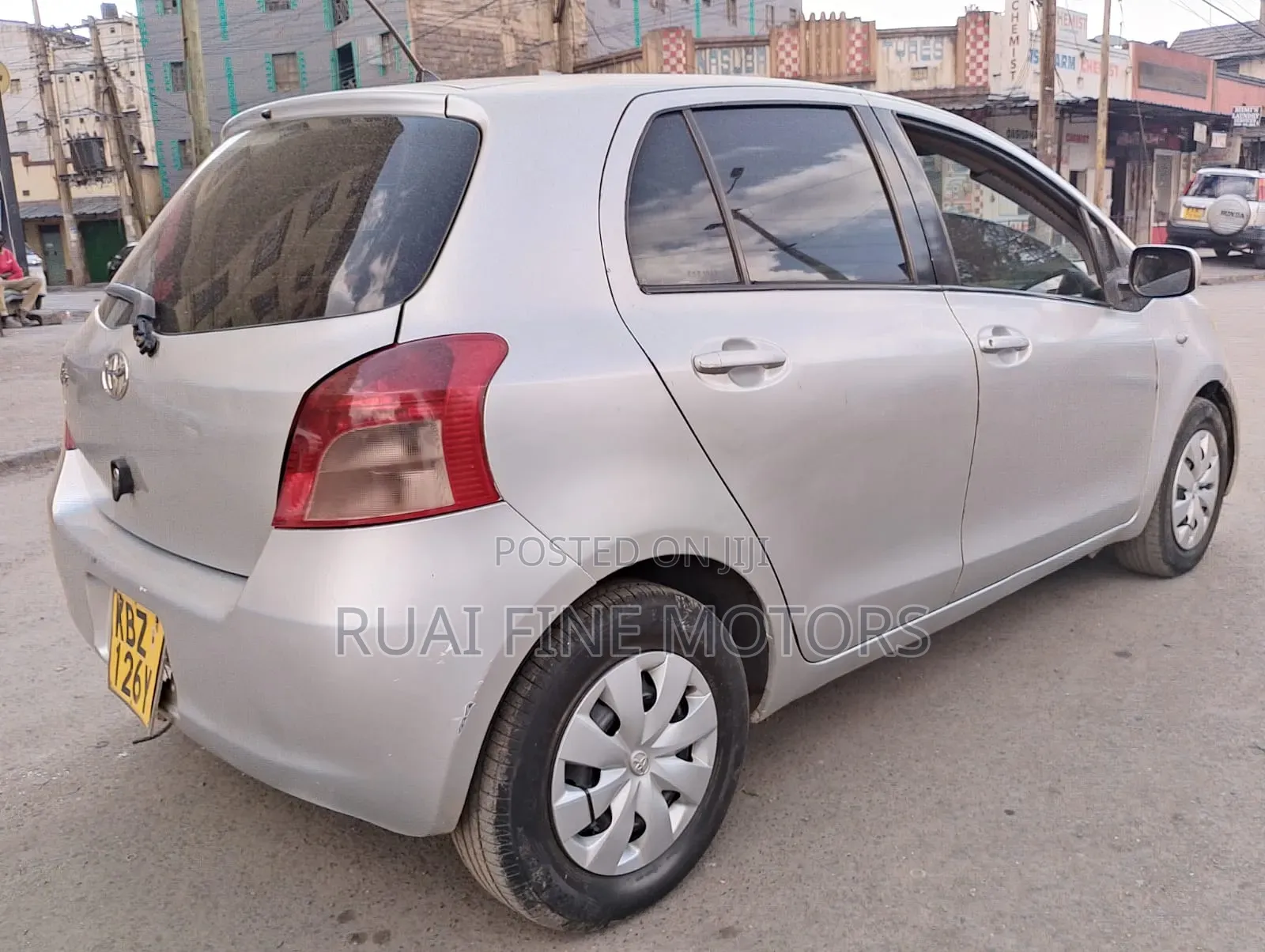 Toyota Vitz 2007 Purple