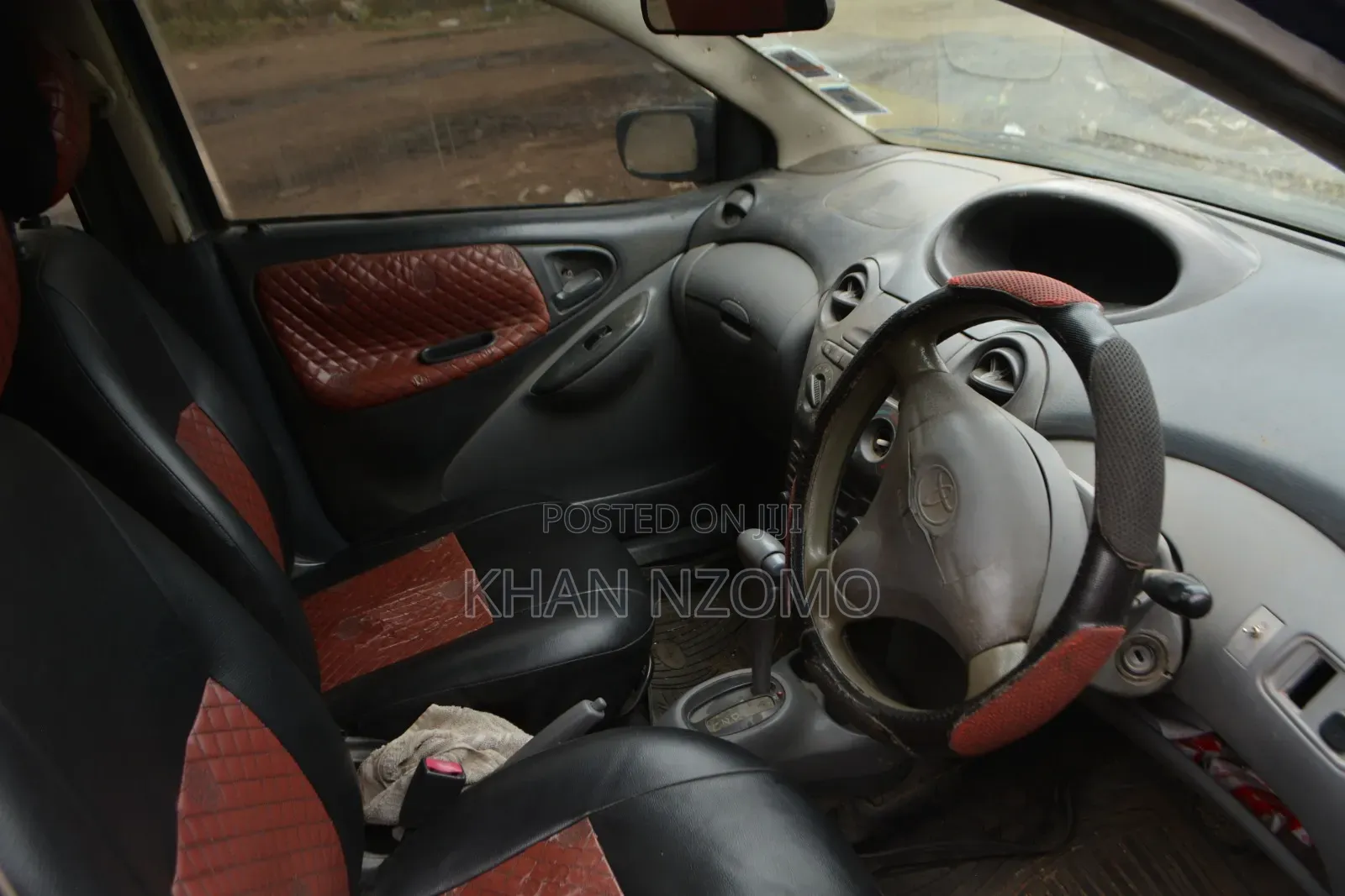 Toyota Vitz 2005 Blue
