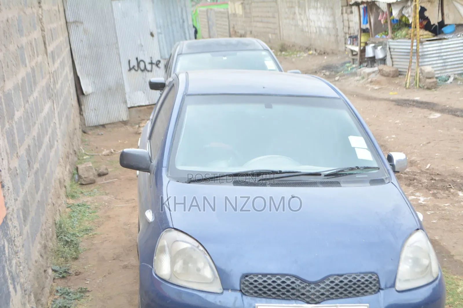 Toyota Vitz 2005 Blue