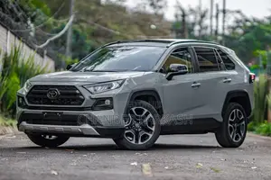 Toyota RAV4 Adventure AWD 2020 Green