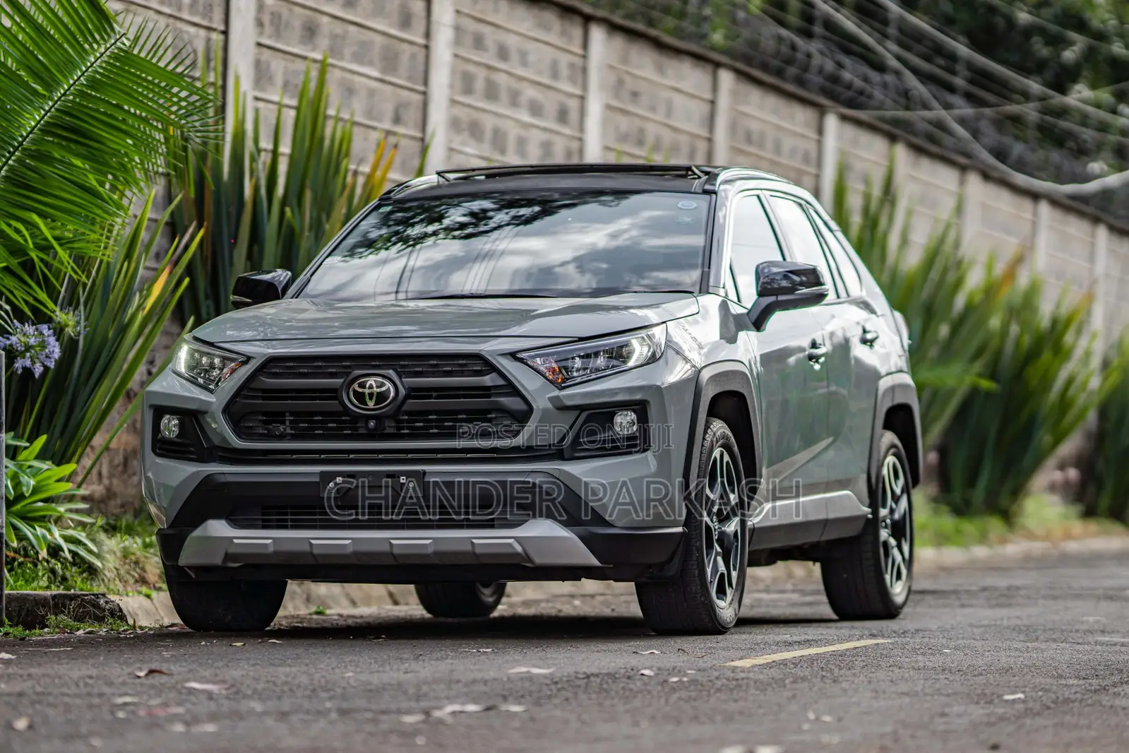 Toyota RAV4 Adventure AWD 2020 Green