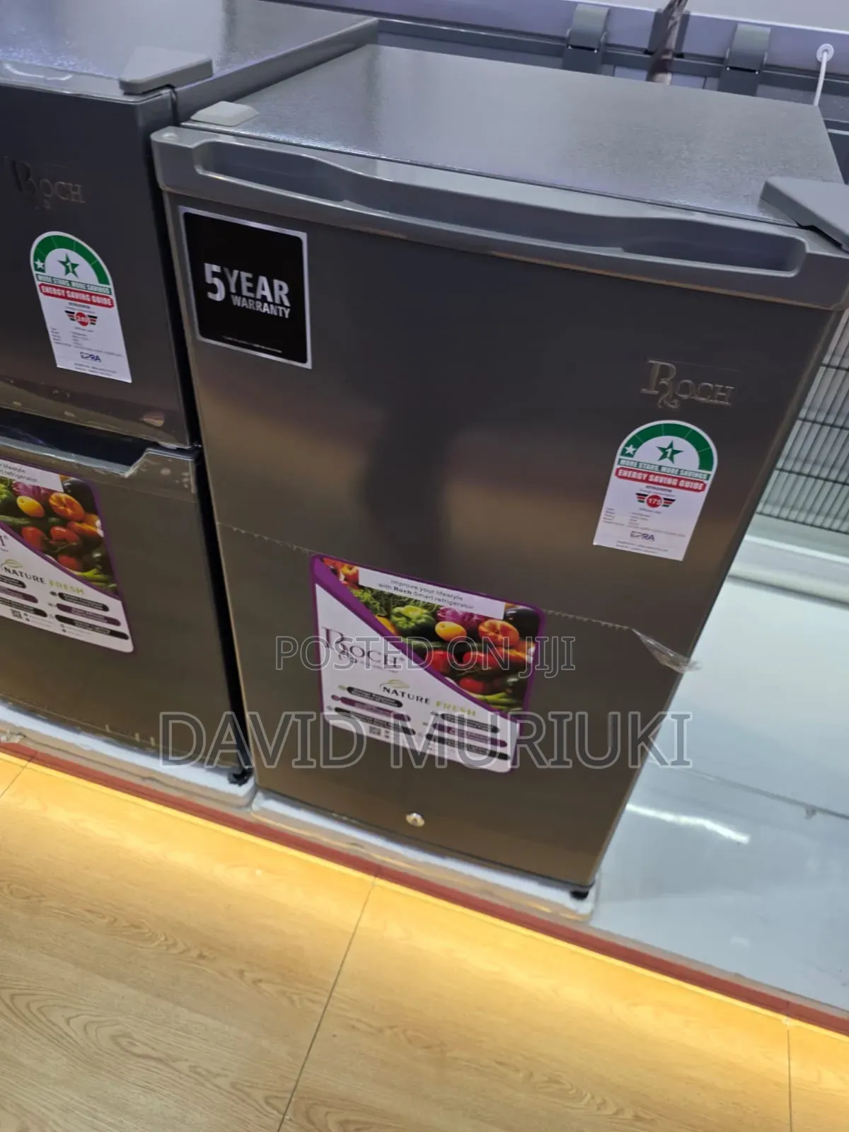 ROCH 90L Single Door Fridge With Freezer Compartment