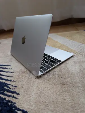 Laptop Apple MacBook 8GB Intel Core M3 SSD 256GB