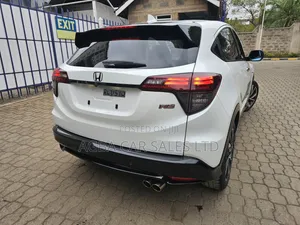 Honda Vezel 2019 White
