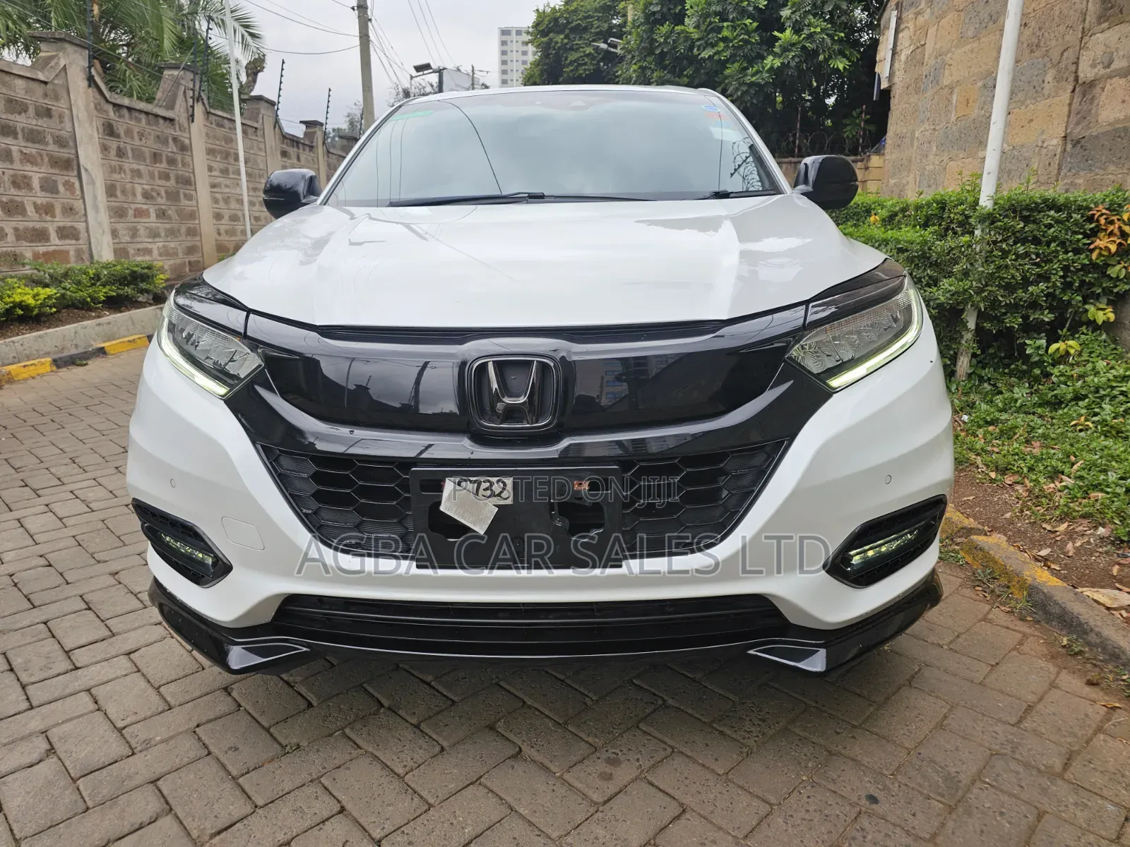 Honda Vezel 2019 White