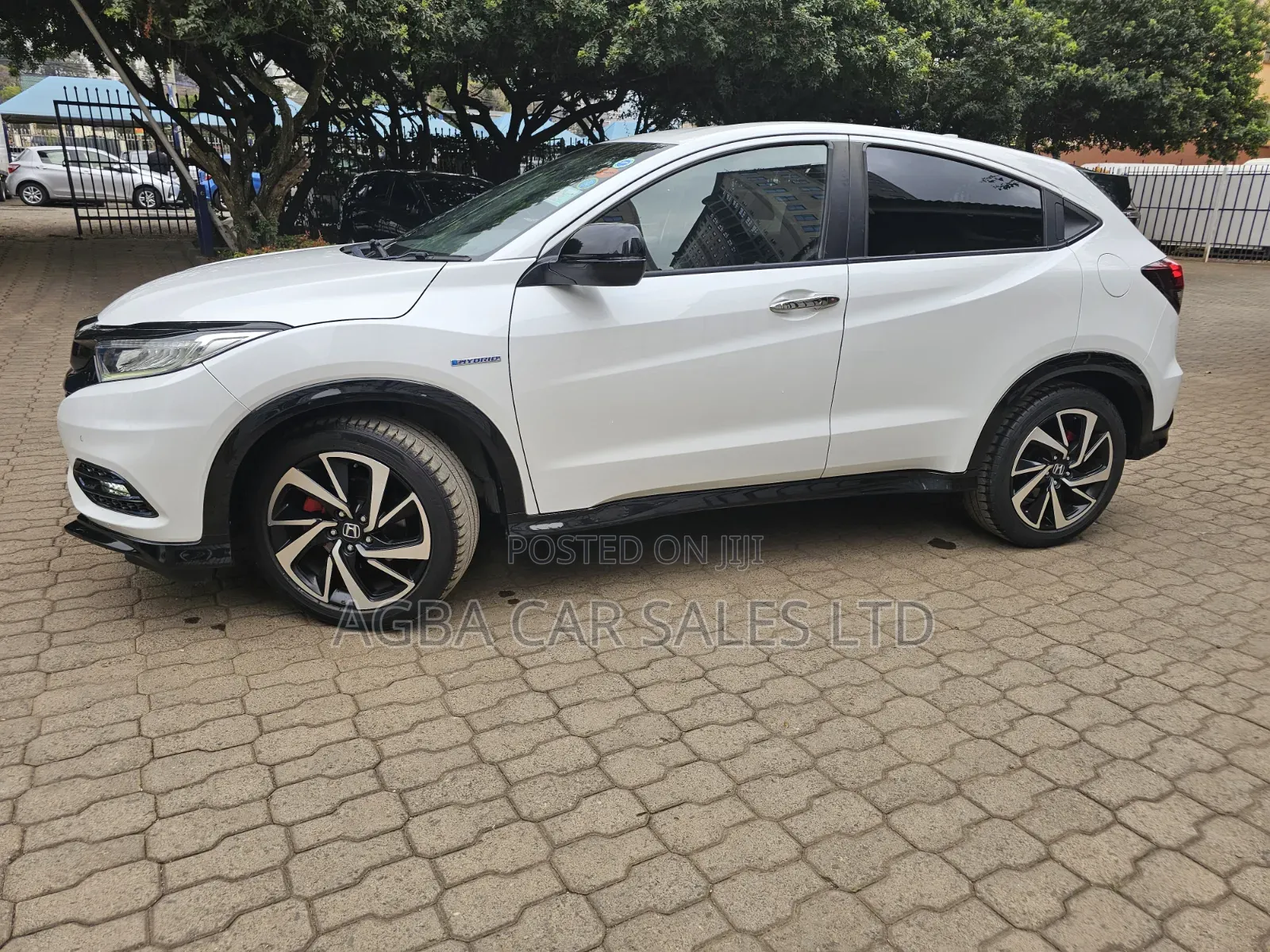 Honda Vezel 2019 White