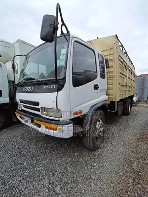 Isuzu FSR 2012 White