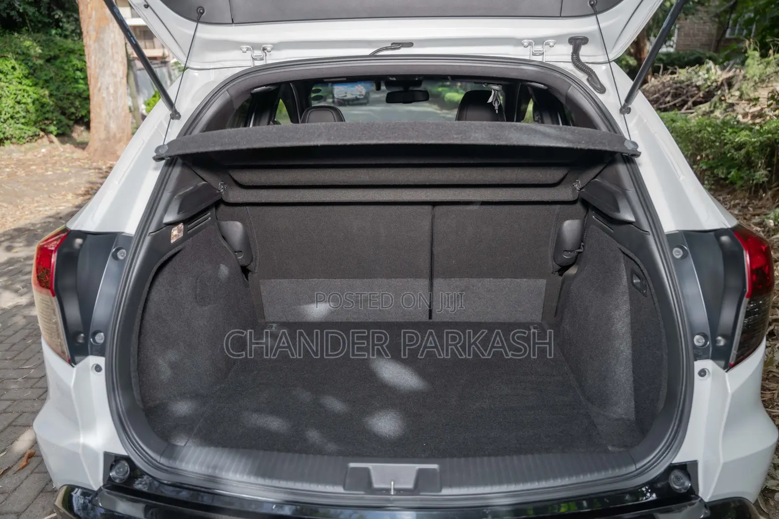 Honda Vezel 1.5 Hybrid 2WD 2019 White