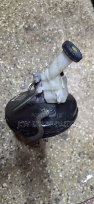 Mistubishi Outlander Brake Booster