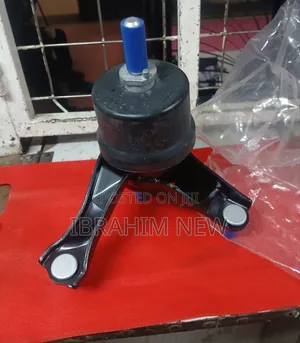 Harrier Engine Mounting