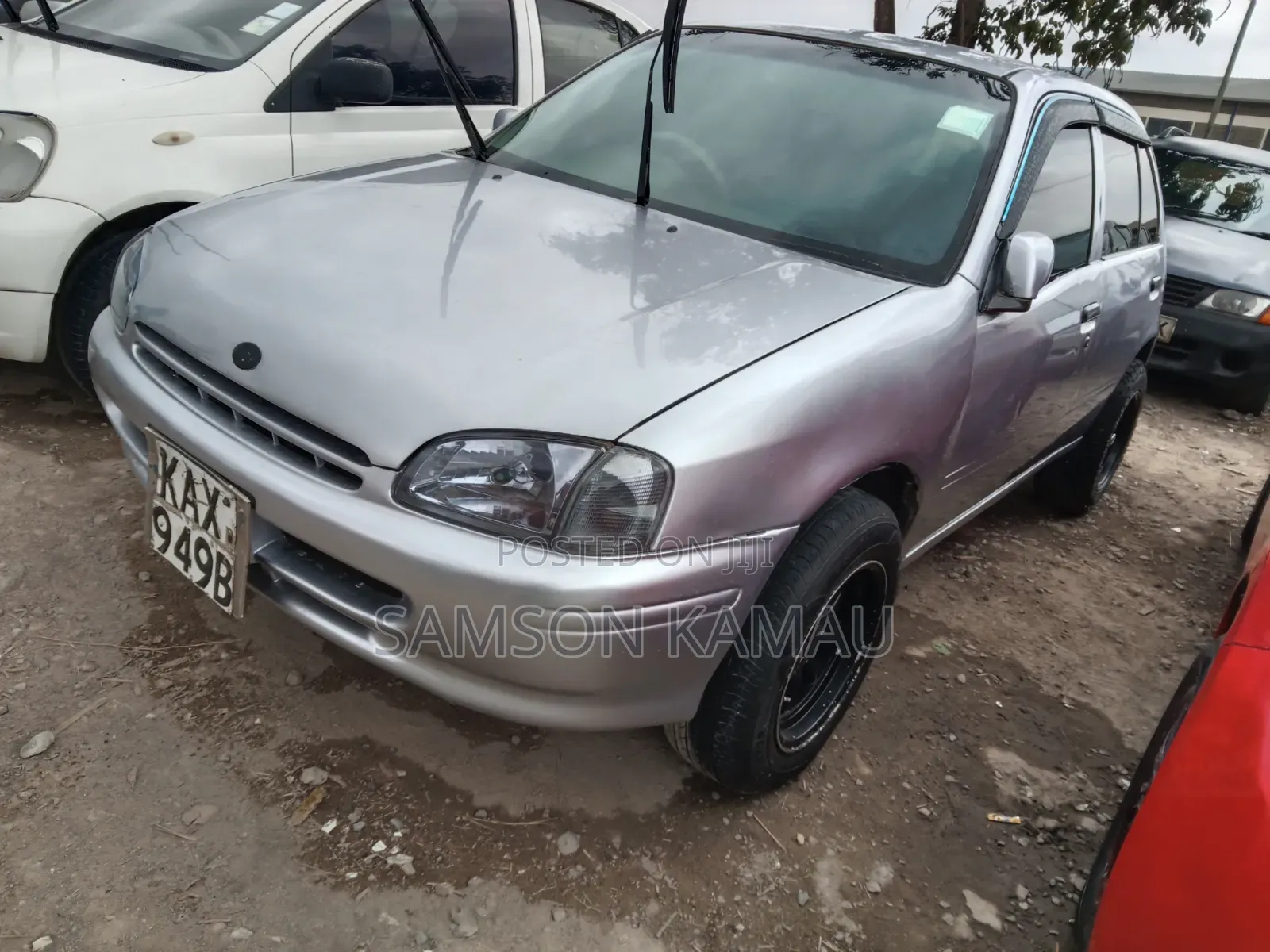 Toyota Starlet 1999 Silver