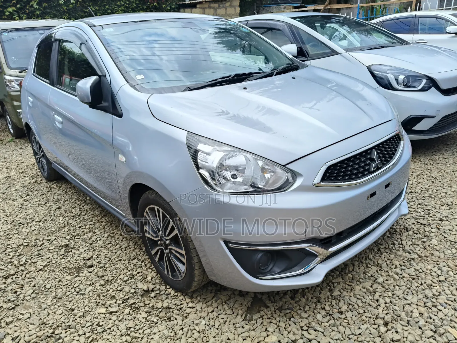 Mitsubishi Mirage 2019 Silver