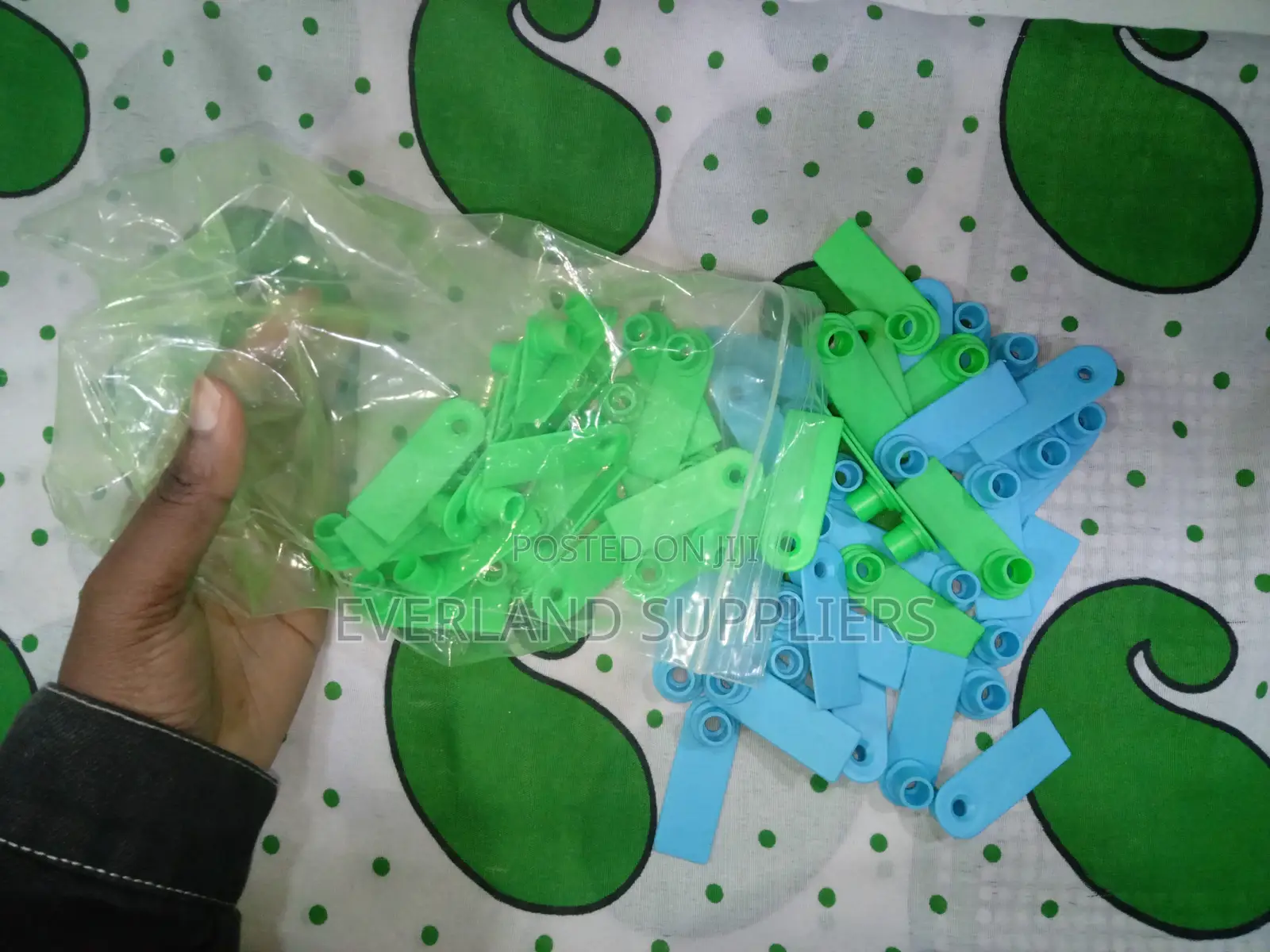 Ear Tag - Neat Tag Shape 100 PCS