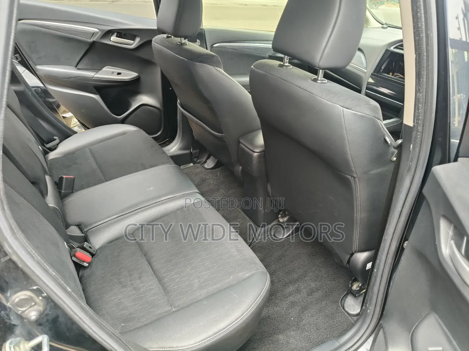 Honda Fit Shuttle 2019 Blue