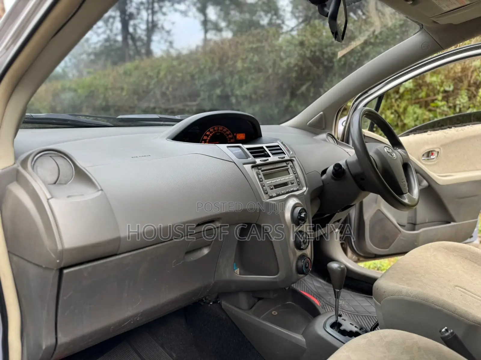Toyota Vitz 2008 Blue