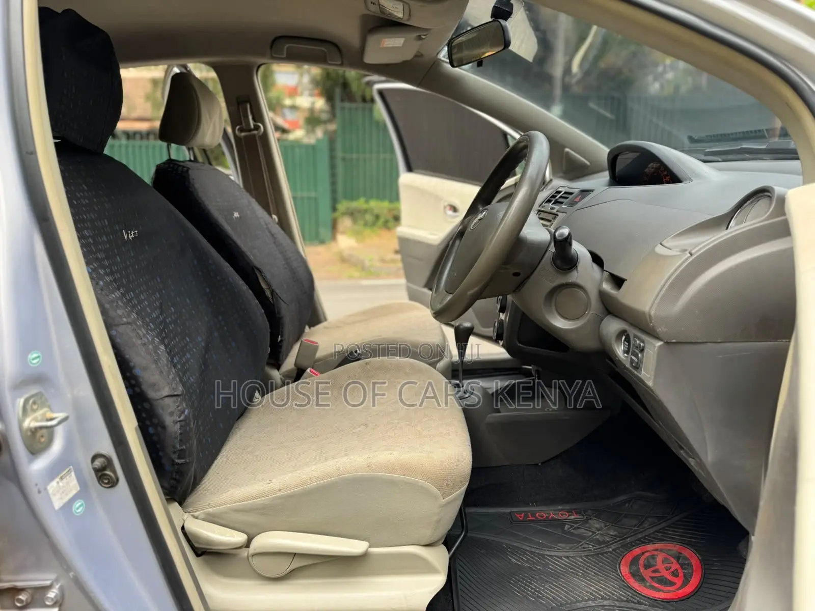 Toyota Vitz 2008 Blue