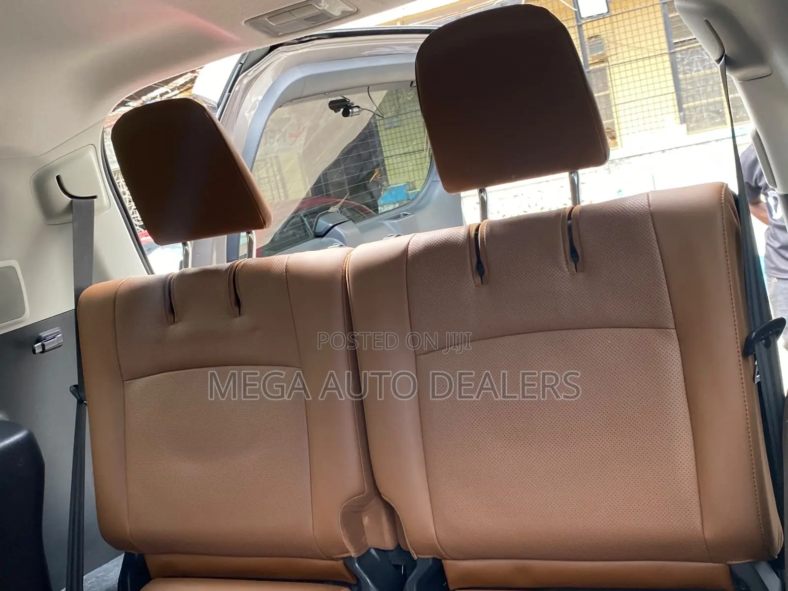 Toyota Land Cruiser Prado 2022 Gold