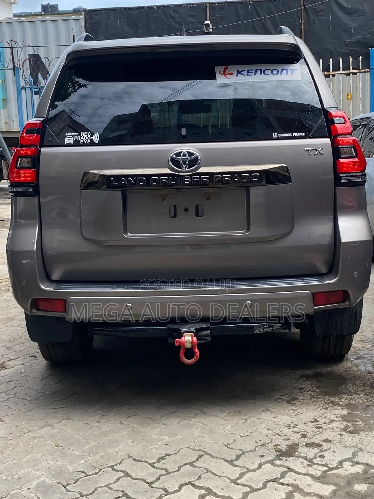 Toyota Land Cruiser Prado 2022 Gold