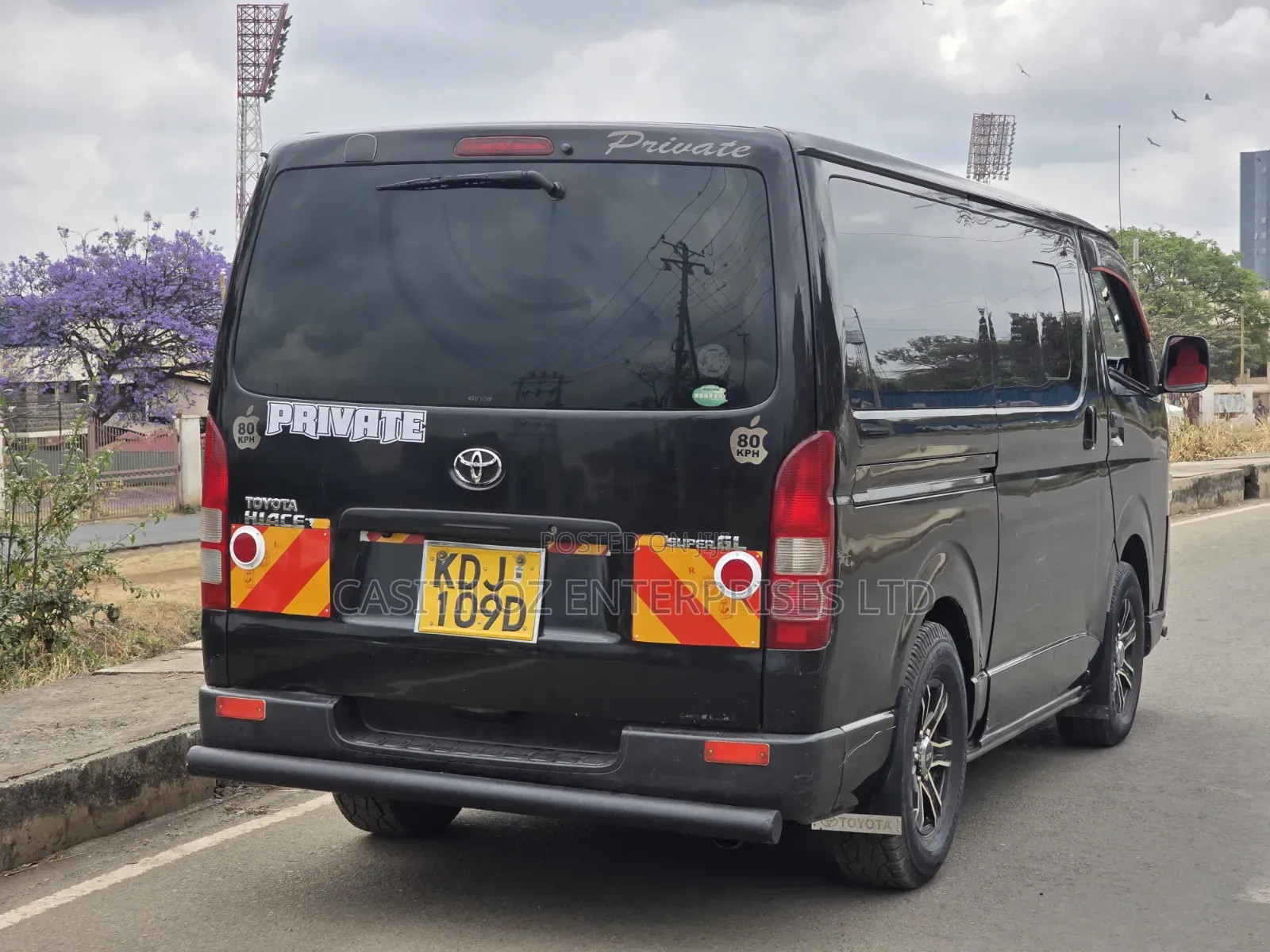 Toyota HiAce 2015 Black