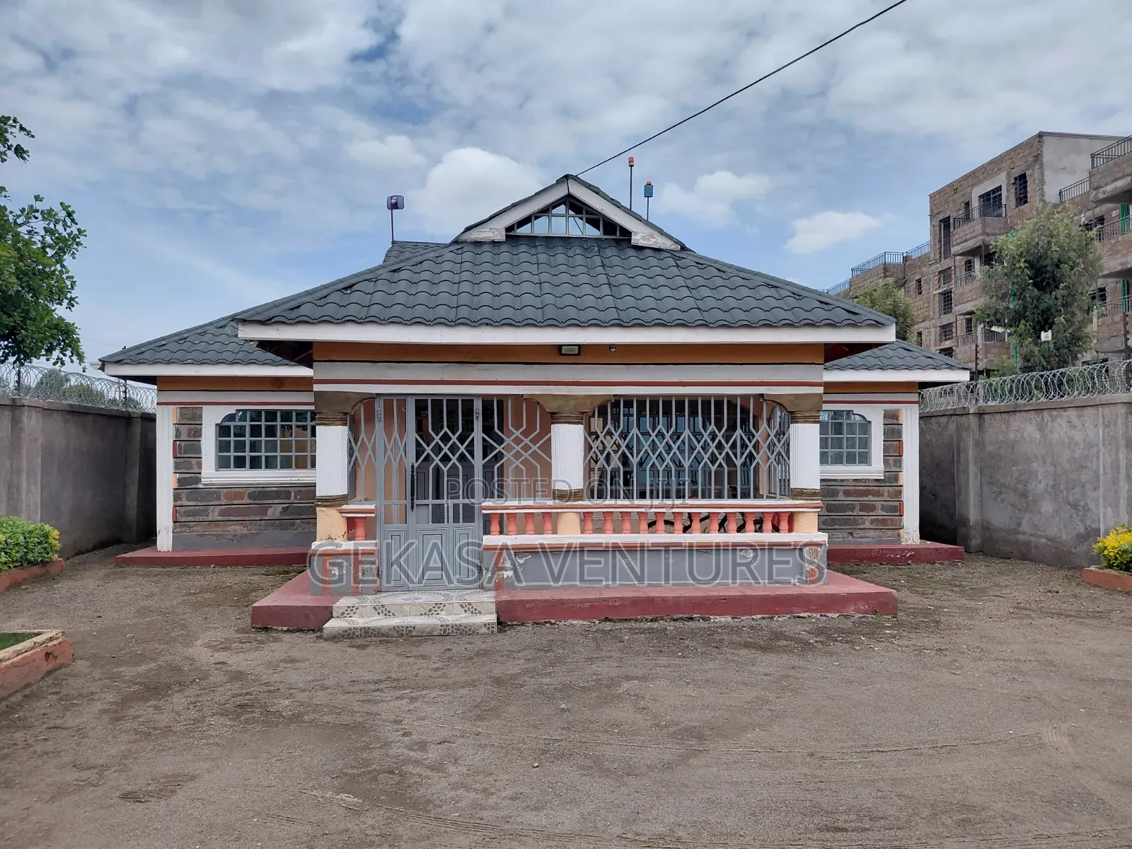 3bdrm House in Kiamûnyeki, Kiamunyeki for sale