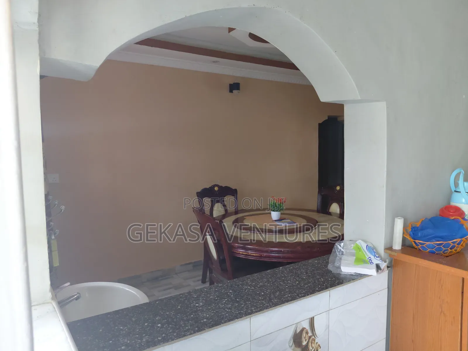 3bdrm House in Kiamûnyeki, Kiamunyeki for sale