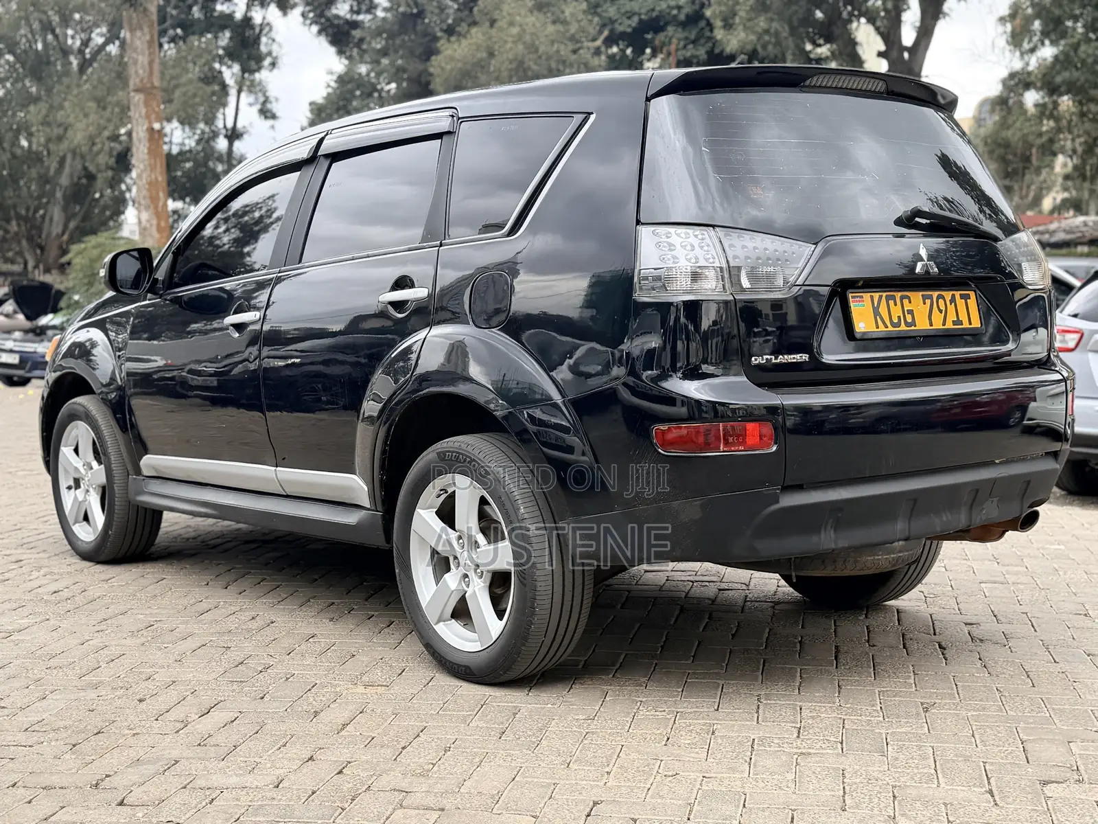 Mitsubishi Outlander 2009 Black