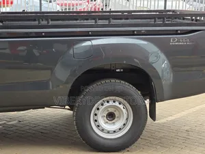 Isuzu D-MAX 2022 Gray