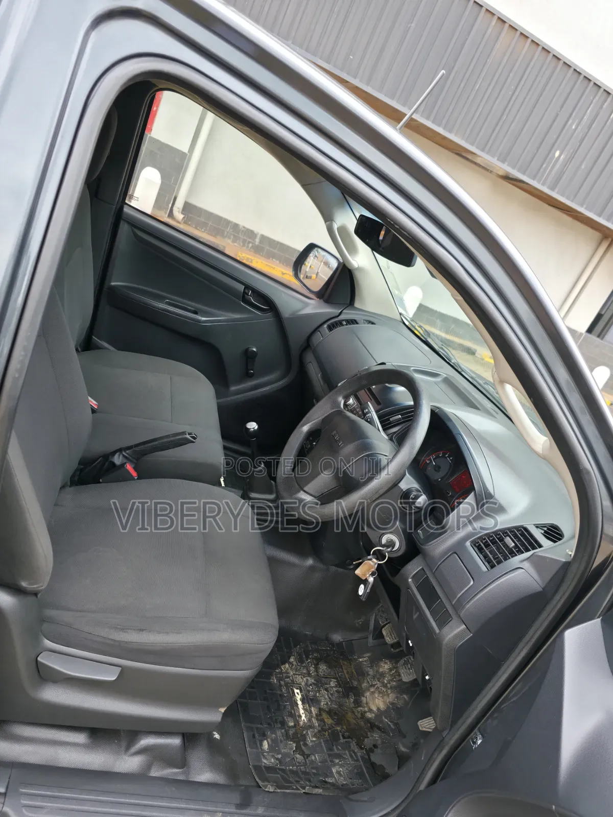 Isuzu D-MAX 2022 Gray
