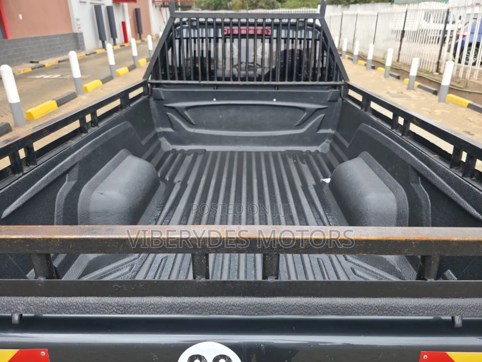 Isuzu D-MAX 2022 Gray