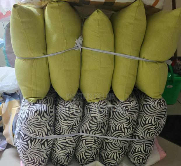 Throw Pillows Available Set 5pcs - main view