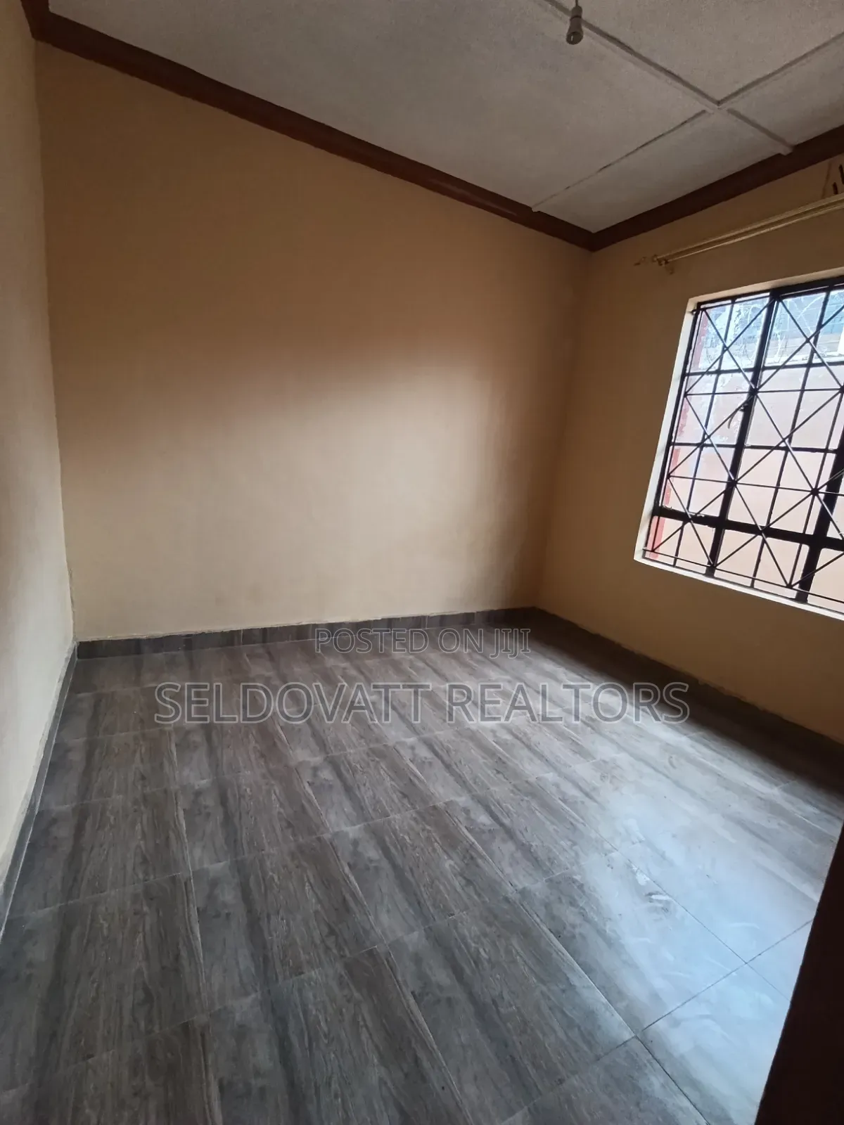2bdrm Bungalow in Kinoo 87 Area for rent