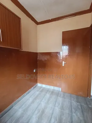 2bdrm Bungalow in Kinoo 87 Area for rent