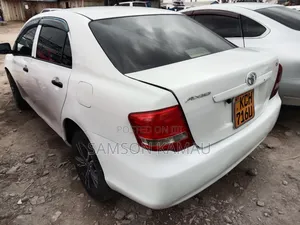 Toyota Axio 2009 White