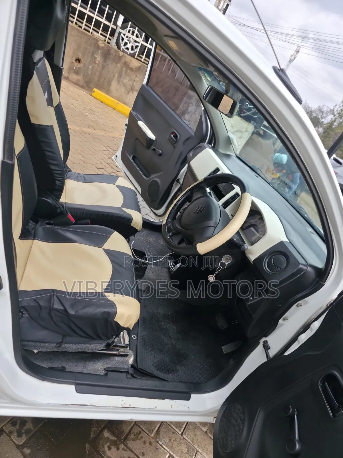 Suzuki Alto 2019 White