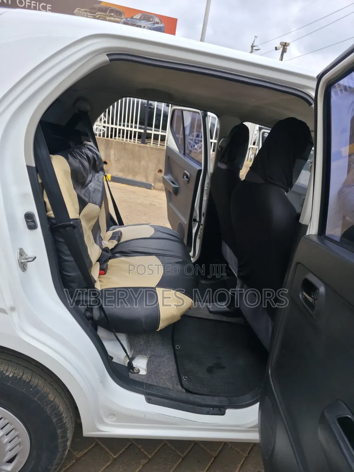 Suzuki Alto 2019 White