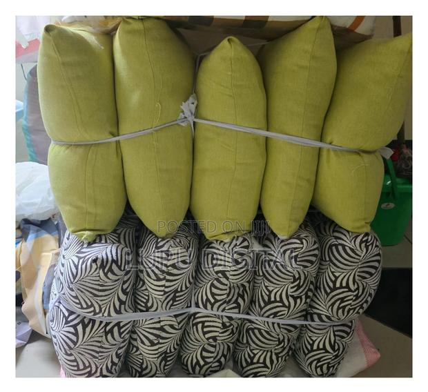 Throw Pillows Available Set 5pcs - thumbnail 2