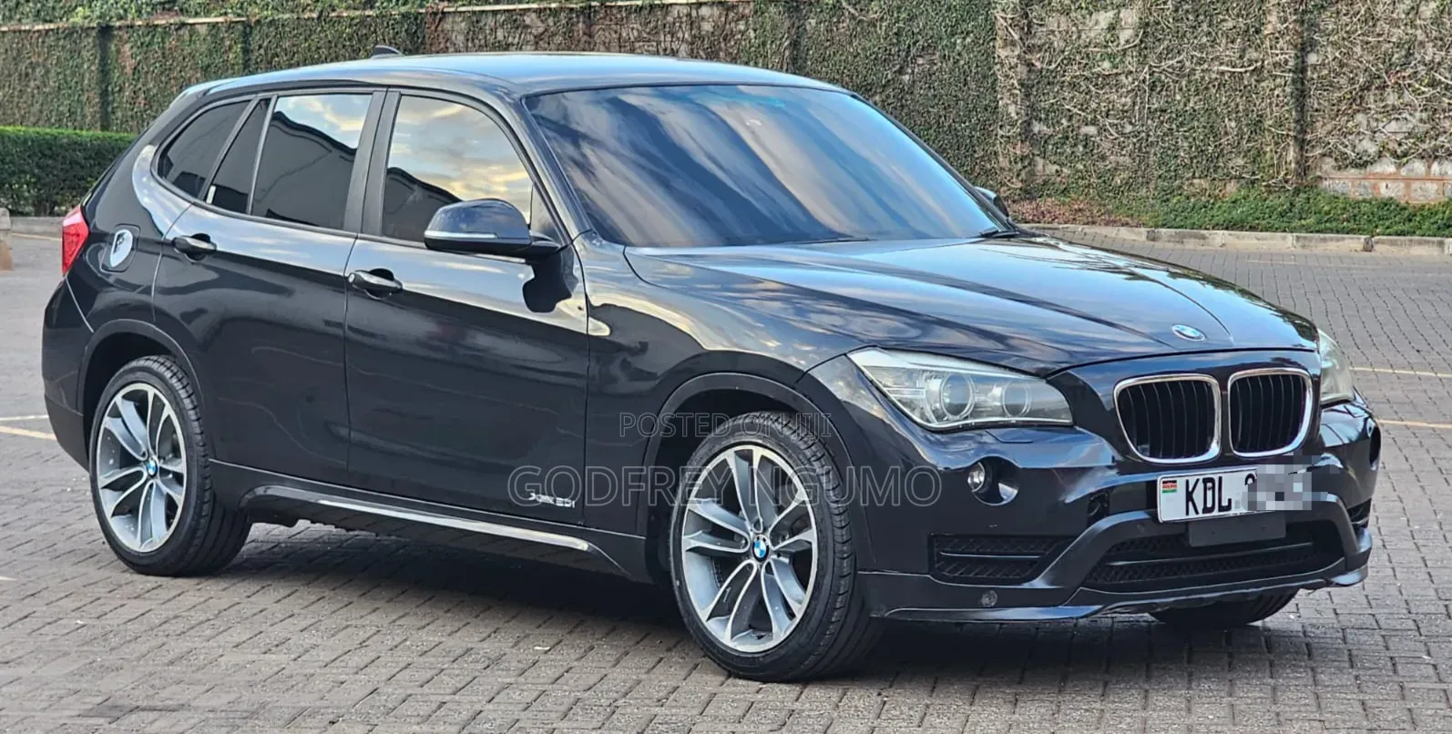 BMW X1 xDrive28i AWD 2016 Black