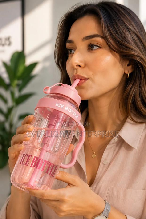 1100ml Ice Straw Bottle - main view
