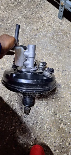 Noah/Voxy New Model Brake Booster