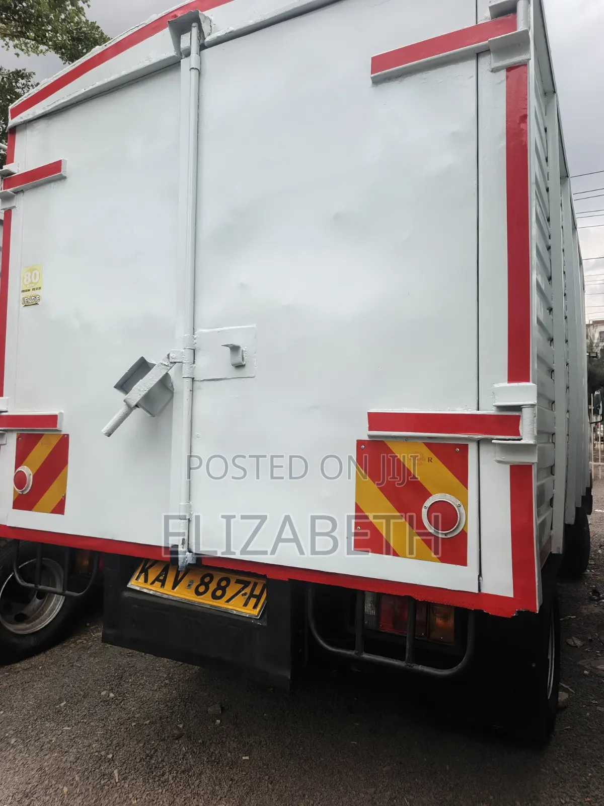 Mitsubishi Canter 1998 White