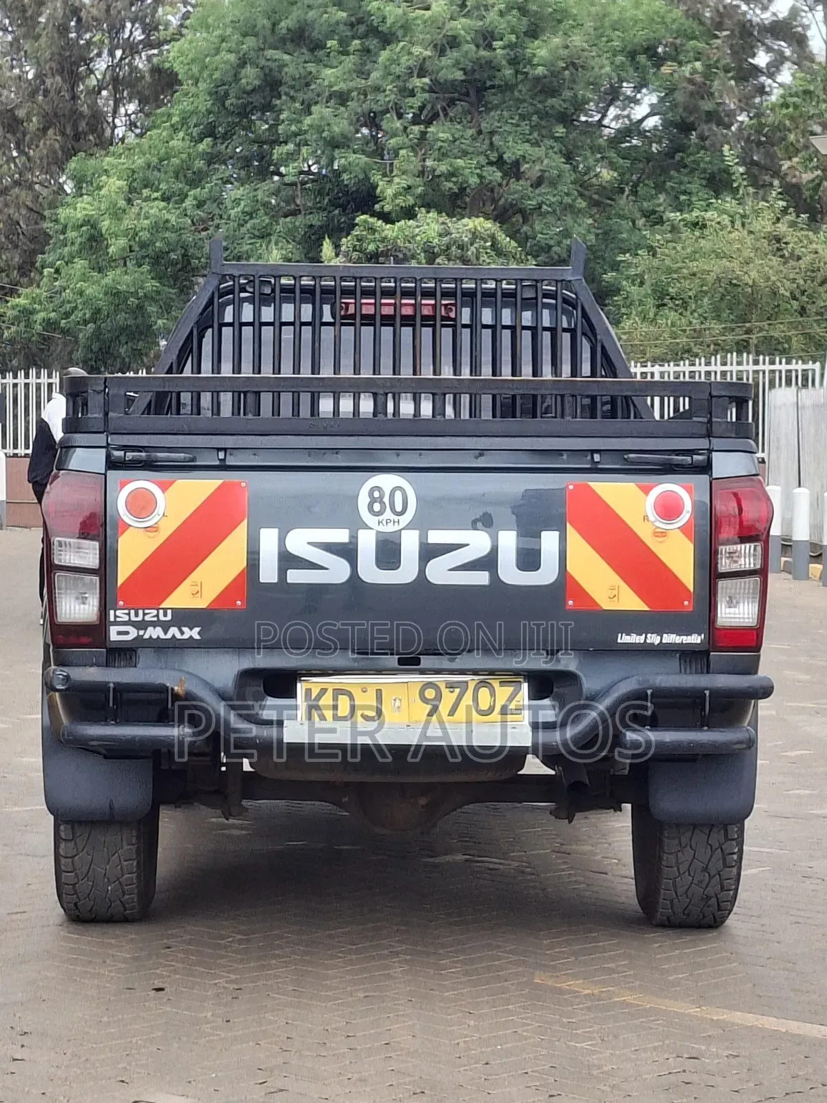 Isuzu D-MAX 2022 Gray