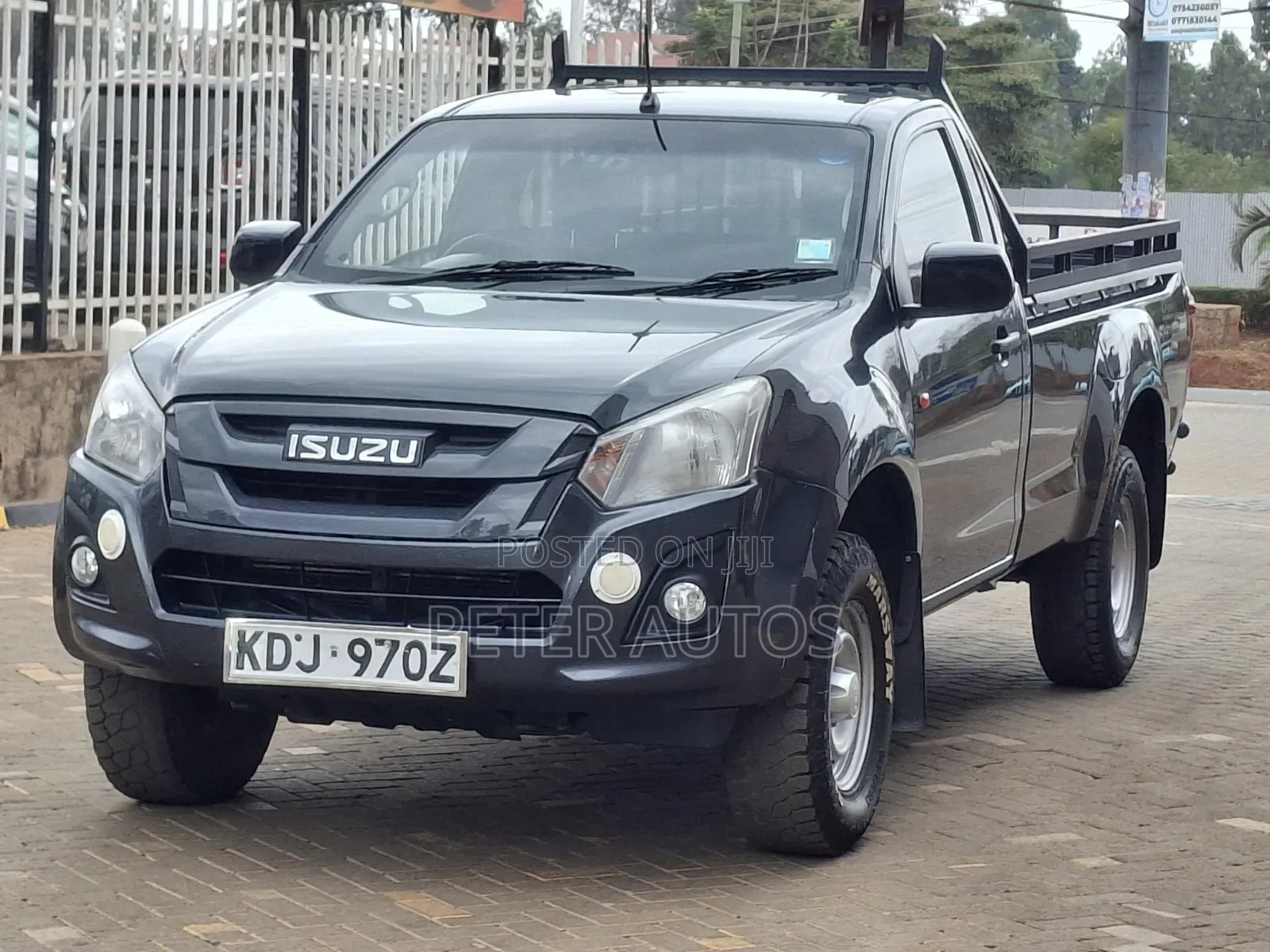 Isuzu D-MAX 2022 Gray