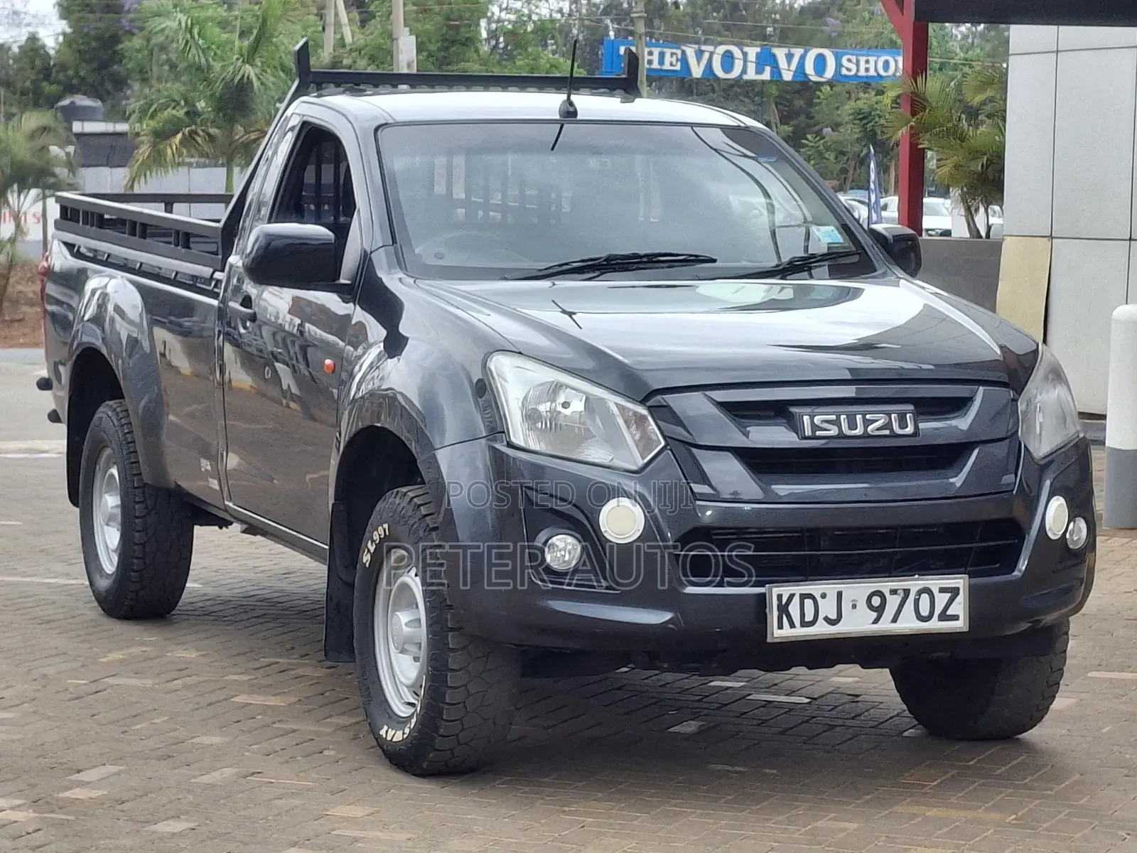 Isuzu D-MAX 2022 Gray