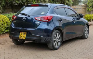 Mazda Demio 2017 Blue