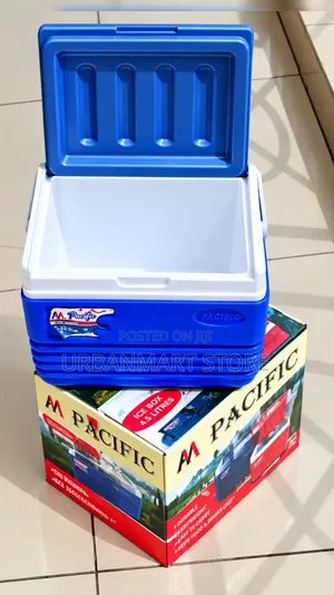 We Sell Cooler Boxes- All Sizes- 4.5 Litres