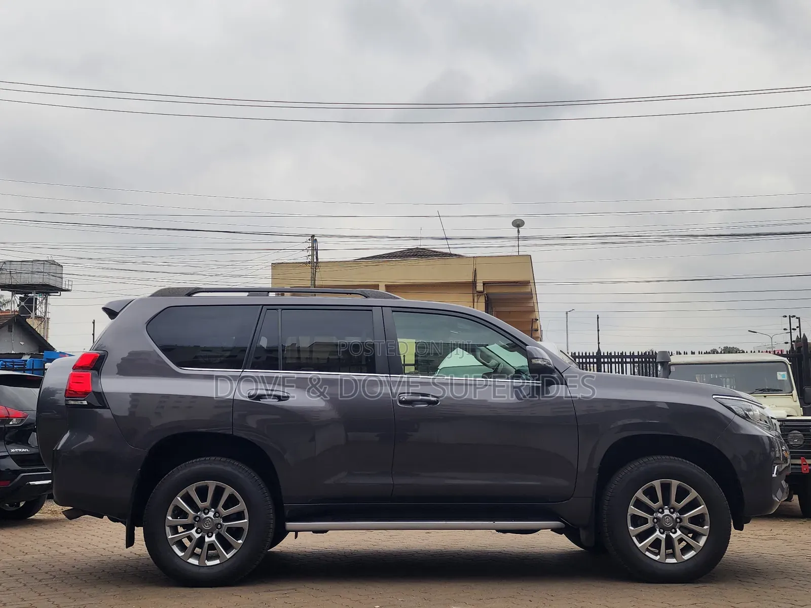 Toyota Land Cruiser Prado Kakadu 2019 Gray
