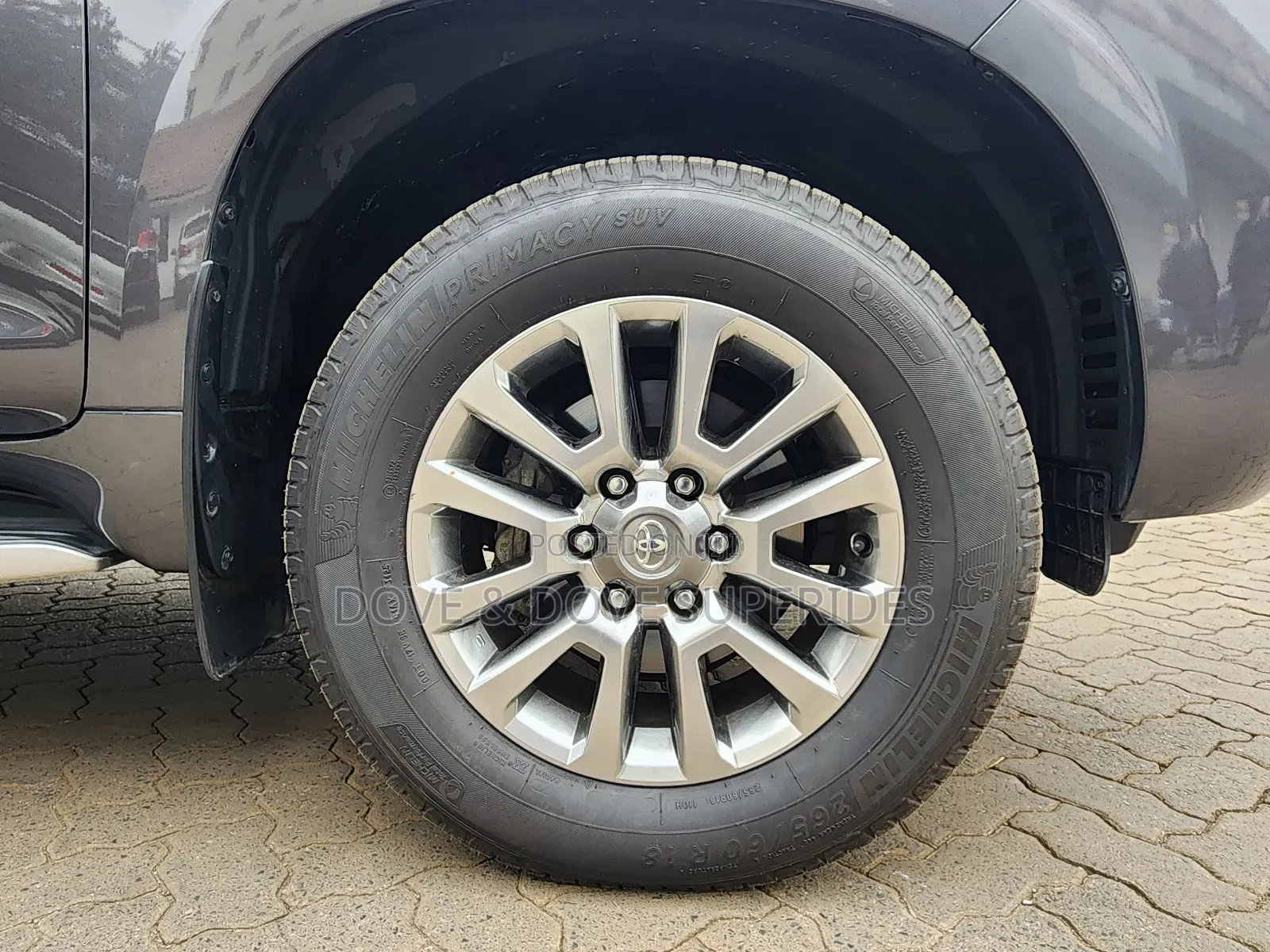 Toyota Land Cruiser Prado Kakadu 2019 Gray
