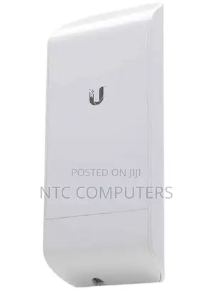 Ubiquiti NanoStation Loco M5 MIMO Wireless Bridge/Base Station
